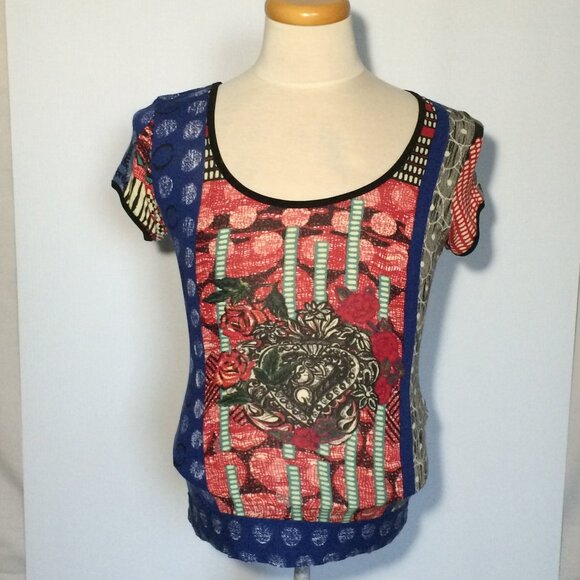 Save the Queen Womens Top T-Shirt 2XL Multicolor Pattern Heart Cap Sleeve - Picture 1 of 11